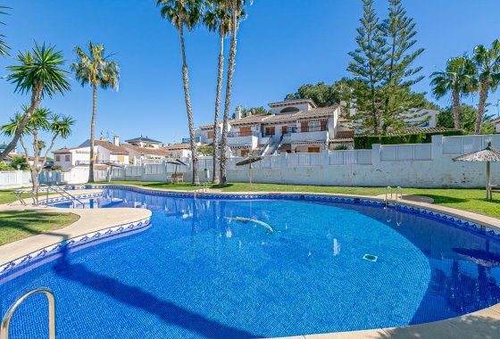 Reventa - Semi - Detached Villa - Mil Palmeras - Riomar