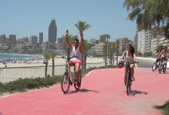 Nueva construcción  - Chalet Independiente - Benidorm - Urbanizaciones