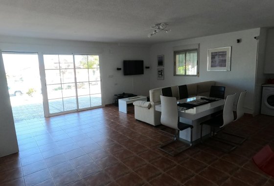 Re-Sale - Detached Villa - Algorfa