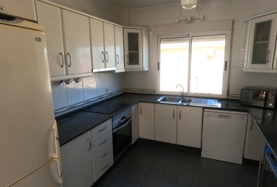 Re-Sale - Detached Villa - Algorfa