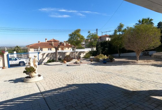 Re-Sale - Detached Villa - Algorfa