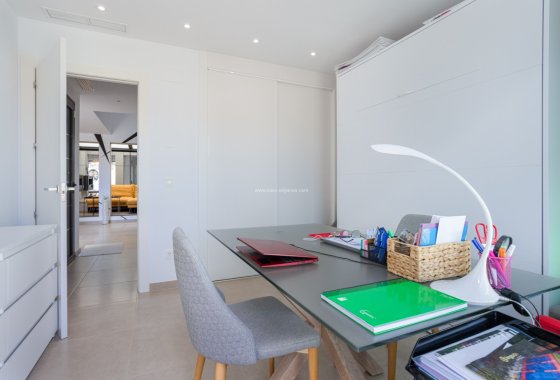 Reventa - Chalet Independiente - Benijofar