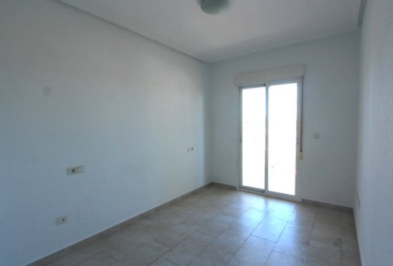 Re-Sale - Apartment - Guardamar del Segura
