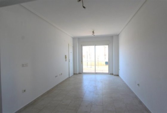 Re-Sale - Apartment - Guardamar del Segura