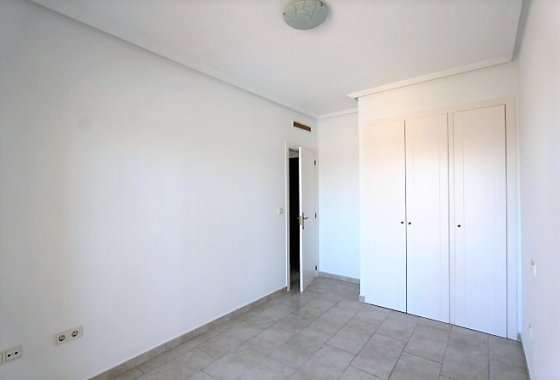 Re-Sale - Apartment - Guardamar del Segura