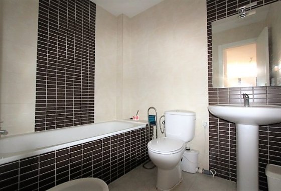 Re-Sale - Apartment - Guardamar del Segura