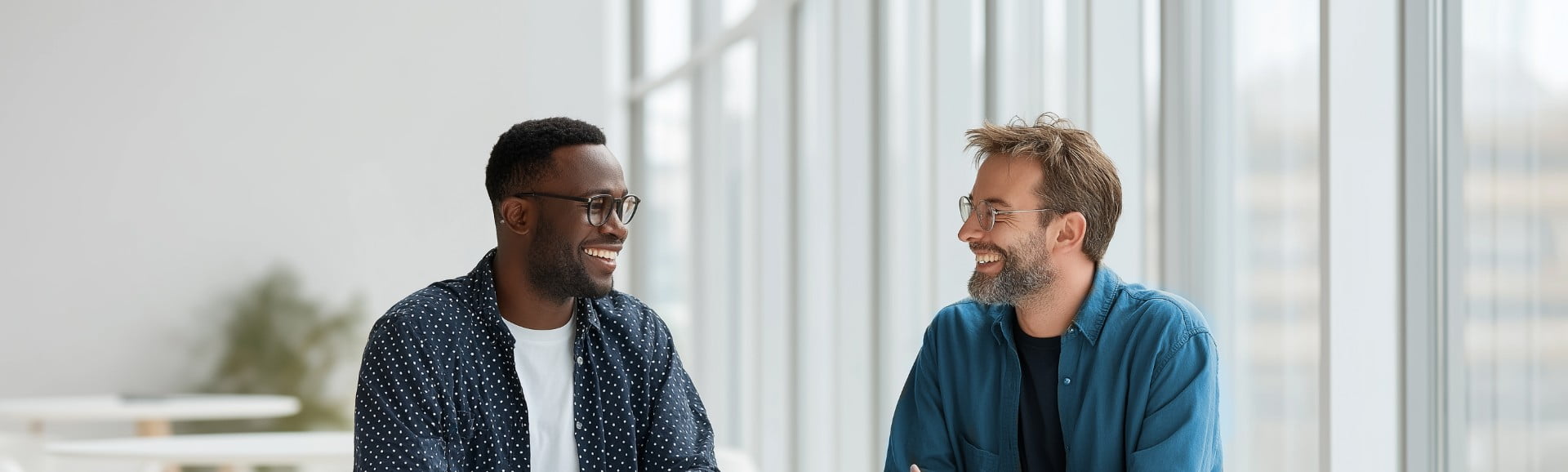 Recomienda a un amigo